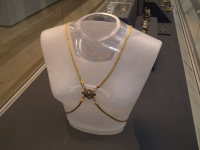 British Museum - body necklace